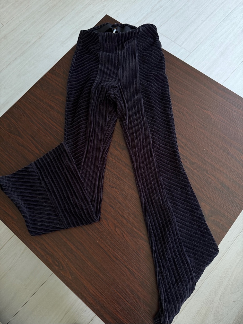 Free People Black 
Slim Pull-On Velvet Flare Pants